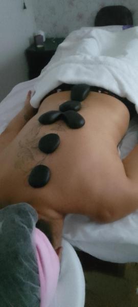 Espaço Massoterapeuta e Cantinho da Manicure anicure